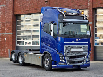 Vlačilec VOLVO FH16 750