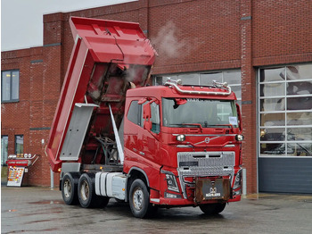 Tovornjak prekucnik VOLVO FH16 750