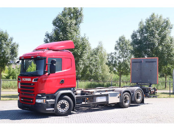 Kontejnerski tovornjak/ Tovornjak z zamenljivim tovoriščem SCANIA R 580