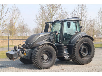Traktor VALTRA T234