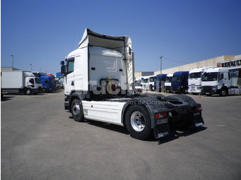 Vlačilec SCANIA R490: slika 4