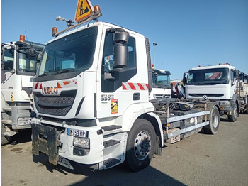 Kotalni prekucni tovornjak IVECO