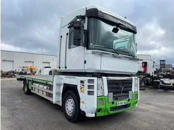 Tovornjak s kesonom RENAULT Magnum 440