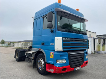 Vlačilec DAF XF 105 460