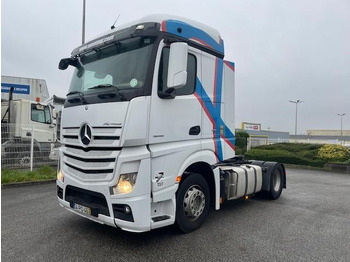 Vlačilec MERCEDES-BENZ Actros 1845