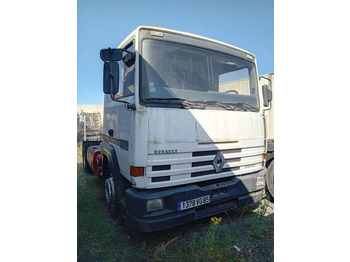 Vlačilec RENAULT Major