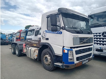 Kotalni prekucni tovornjak VOLVO FM 400