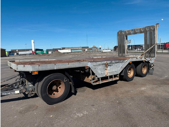 Nizko noseča prikolica FLIEGL