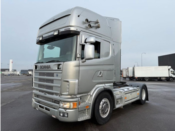 Vlačilec SCANIA R164