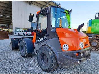 Kolesni nakladalec HITACHI