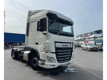 Vlačilec DAF XF 530