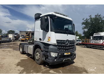 Vlačilec Mercedes-Benz Arocs: slika 2