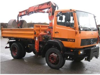 Mercedes-Benz 1317 AK mit Kran und Greifer: slika 1