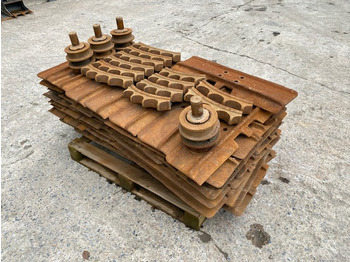 Gosenica CATERPILLAR