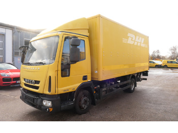 Dostavno vozilo z zabojnikom IVECO