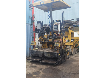 Asfaltni finišer Caterpillar AP300D: slika 3
