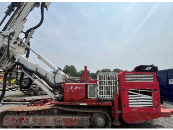 Pilotno hidravlično kladivo COMACCHIO