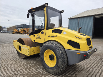 Kompaktor BOMAG