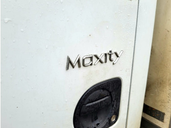 Tovornjak zabojnik RENAULT Maxity 130DXi: slika 5