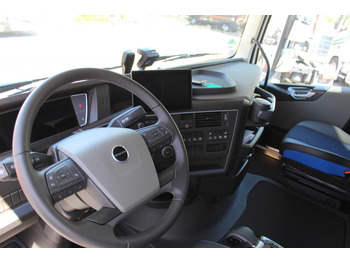 Nov Vlačilec Volvo FH 500 Globe XL  I-Park Cool  Navi  Miete-Rent!: slika 4