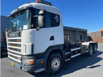 Kontejnerski tovornjak/ Tovornjak z zamenljivim tovoriščem SCANIA R144