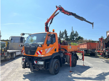 Tovornjak prekucnik UNIMOG U20