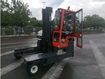 4-potni viličar s pomičnim teleskopom AMLIFT