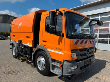 Vozilo za pometanje MERCEDES-BENZ Atego 1324
