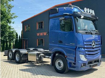 Tovornjak-šasija MERCEDES-BENZ Actros