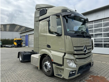 Vlačilec MERCEDES-BENZ Actros 1840