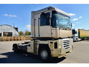 Vlačilec RENAULT Magnum 440