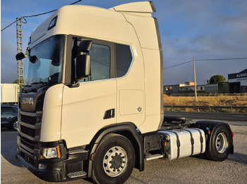 Vlačilec SCANIA R