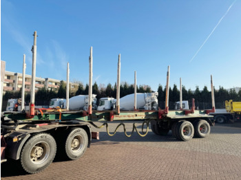 Polprikolica za prevoz lesa