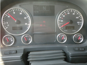 Tovornjak s ponjavo MAN TGL 8.210 BL 4x2: slika 4