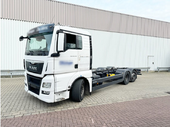 Tovornjak-šasija MAN TGX 26.440