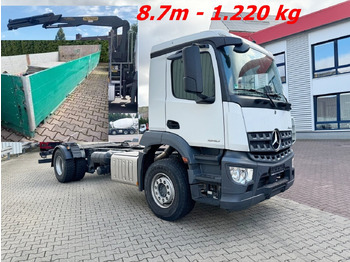 Tovornjak z dvigalom MERCEDES-BENZ Arocs 1840