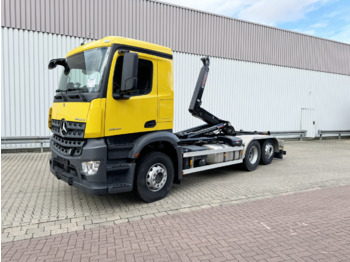 Kotalni prekucni tovornjak MERCEDES-BENZ Arocs 2642