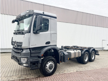 Tovornjak-šasija MERCEDES-BENZ Arocs