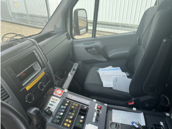 Reševalno vozilo Mercedes-Benz Sprinter 516 CDI 4x2 Sprinter 516 CDI 4x2, Rettungswagen, Bi-Xenon: slika 3