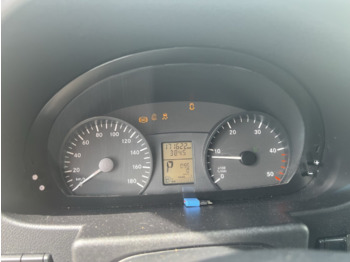 Reševalno vozilo Mercedes-Benz Sprinter 516 CDI 4x2 Sprinter 516 CDI 4x2, Rettungswagen, Bi-Xenon: slika 2
