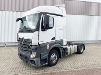 Vlačilec MERCEDES-BENZ Actros 1842