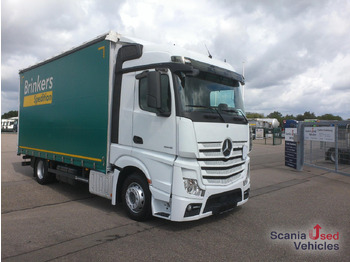 Tovornjak s ponjavo MERCEDES-BENZ Actros 1845