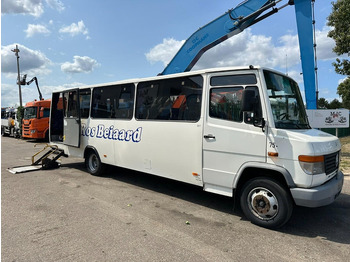 Potovalni avtobus MERCEDES-BENZ