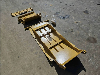 Priključek CATERPILLAR