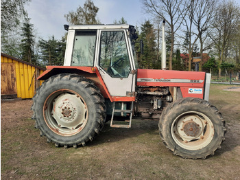 Traktor MASSEY FERGUSON 699: slika 3