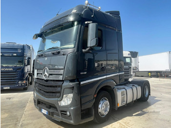 Vlačilec MERCEDES-BENZ Actros 1848