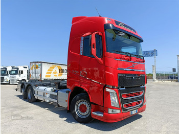 Kontejnerski tovornjak/ Tovornjak z zamenljivim tovoriščem VOLVO FH 500