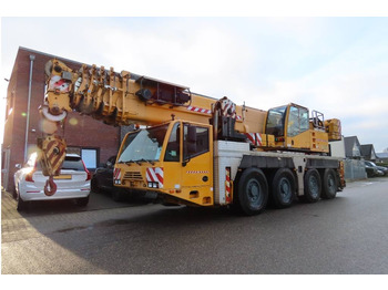 Avtodvigalo za vse namene DEMAG