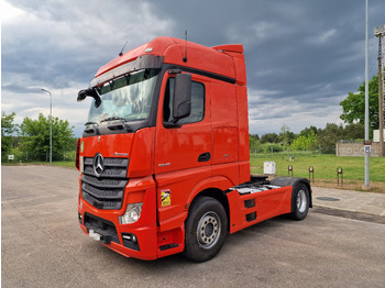 Vlačilec MERCEDES-BENZ Actros 1845