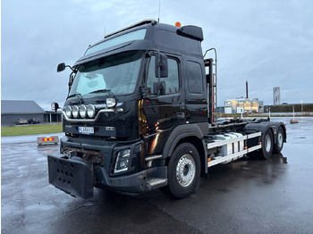 Kotalni prekucni tovornjak VOLVO FMX